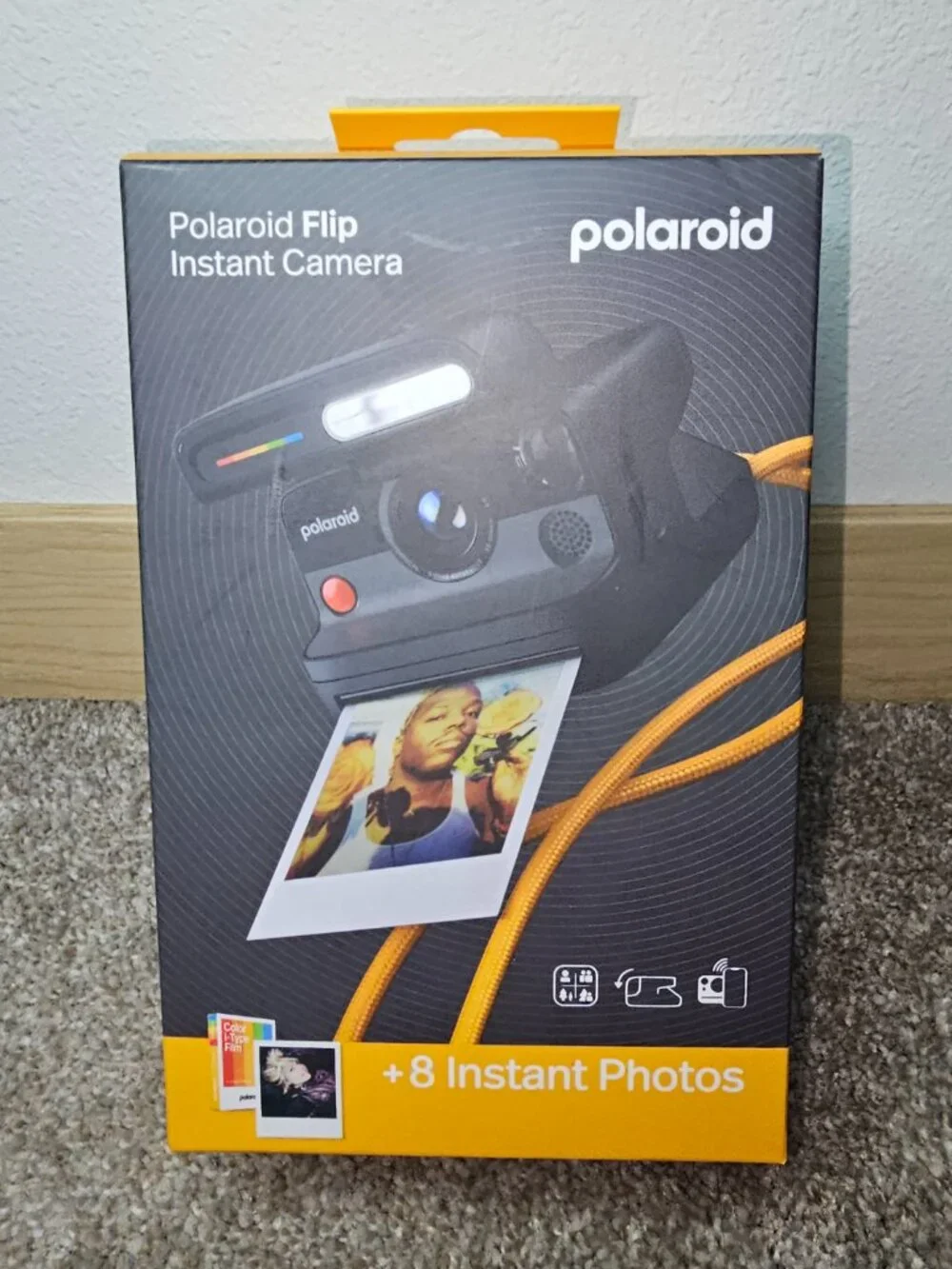 Polaroid flip insta camera